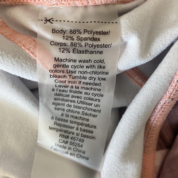 Nanette Lepore Compression 7/8 Crop Leggings - Picture 7 of 7